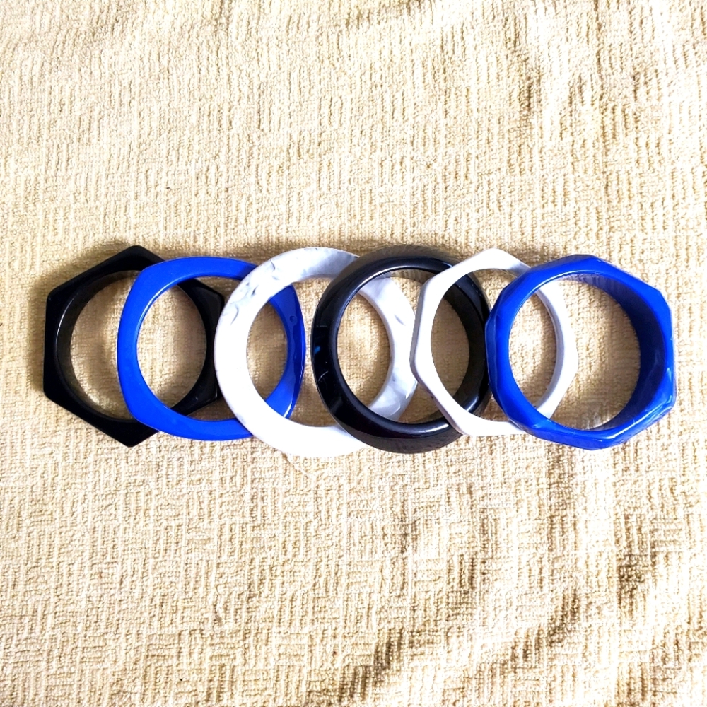 Sassy Jones Bangle Stack
